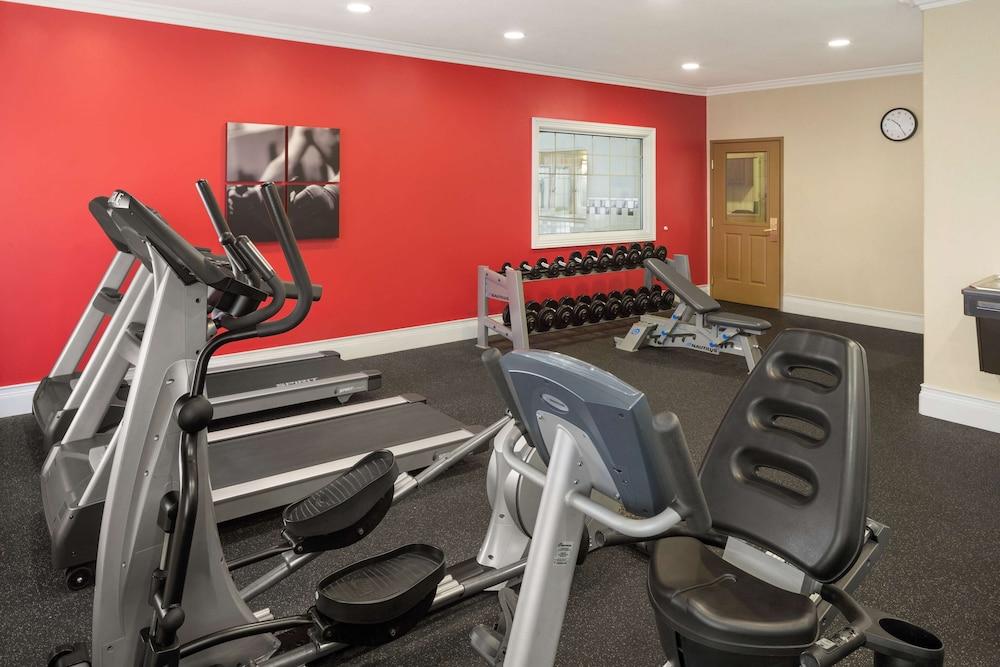 Country Inn & Suites By Radisson, Bloomington-Normal Airport, Il Екстериор снимка
