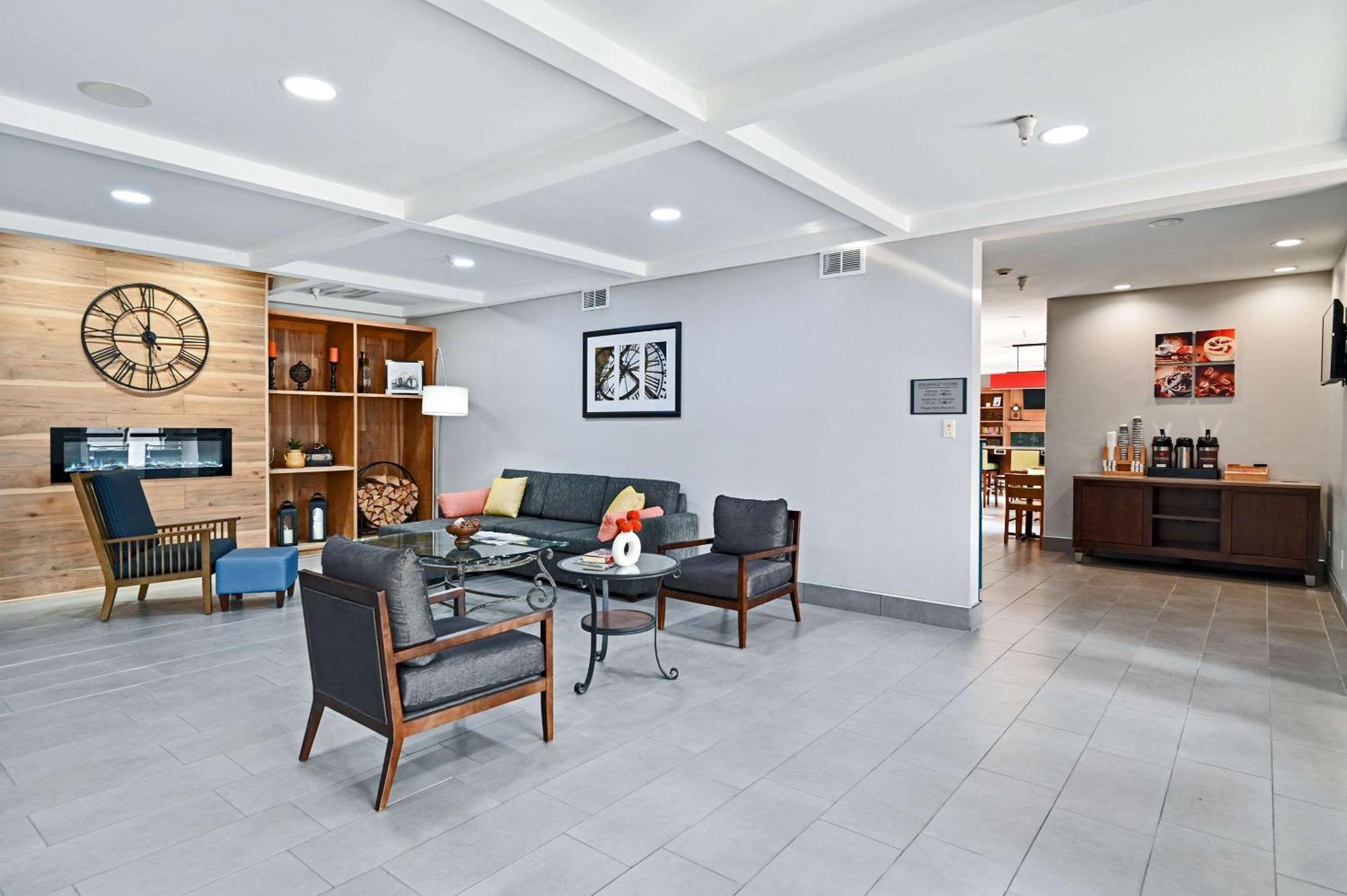 Country Inn & Suites By Radisson, Bloomington-Normal Airport, Il Екстериор снимка