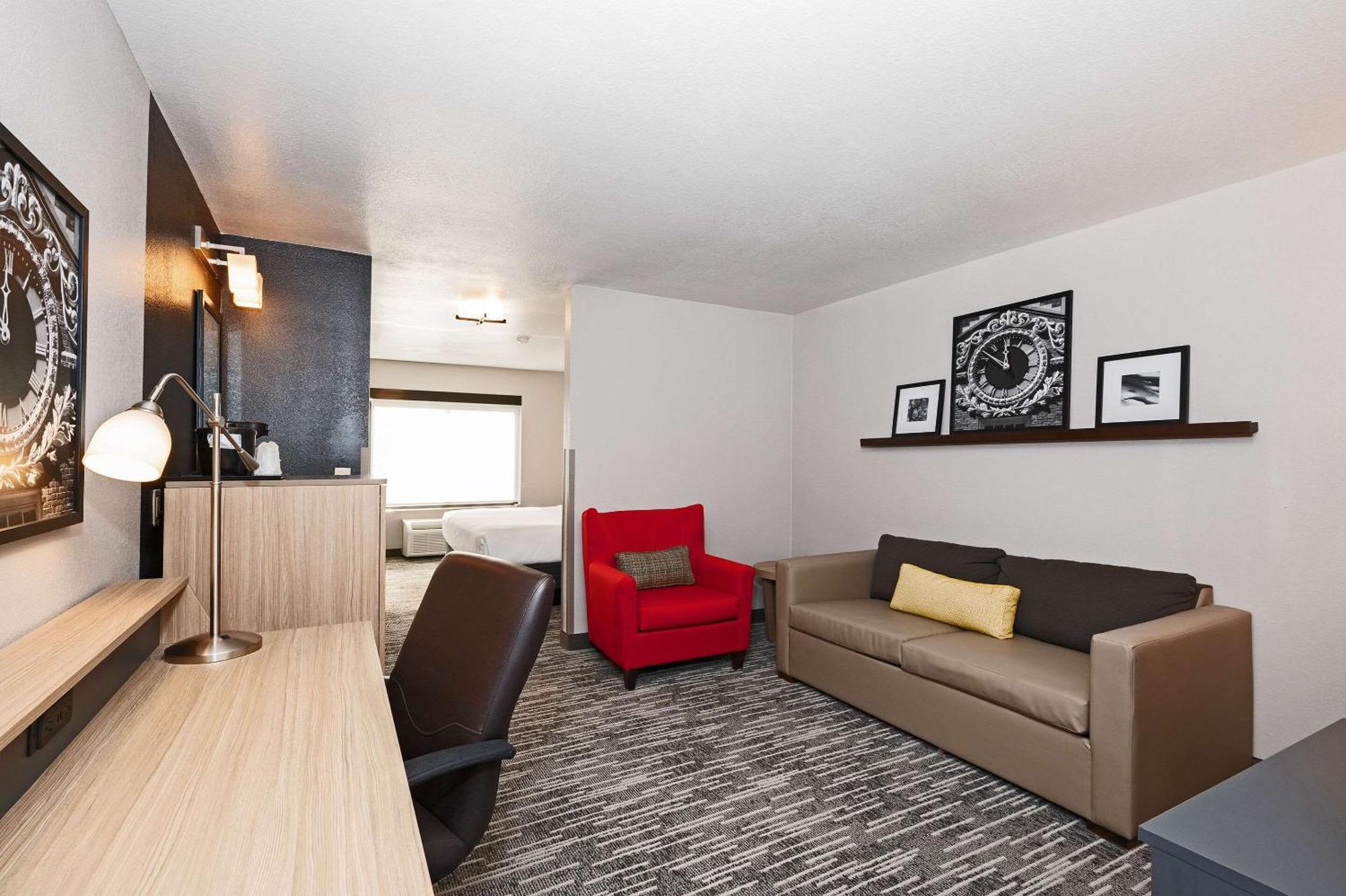 Country Inn & Suites By Radisson, Bloomington-Normal Airport, Il Екстериор снимка